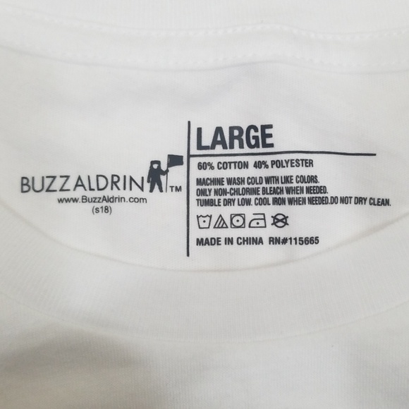 🆕️ BUZZALDRIN Nasa Graphic Tee T-shirt - Picture 4 of 4
